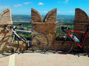 Panorama dalle mura fortificate di Cellino Attanasio.