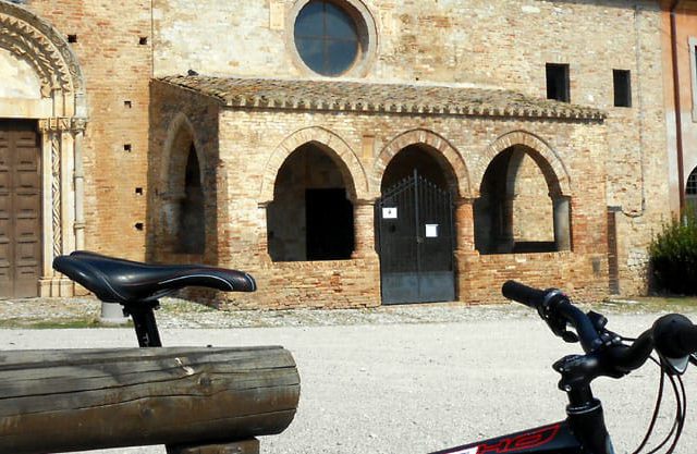 Roseto e la Ciclovia Acquaviva.